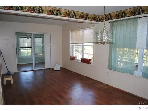 42 Stacey St, Barto, PA 19504 photo 6