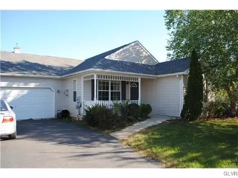 42 Stacey St, Barto, PA 19504 photo 2