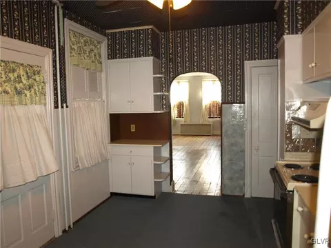 229 E Garrison St, Bethlehem, PA 18018 photo 7