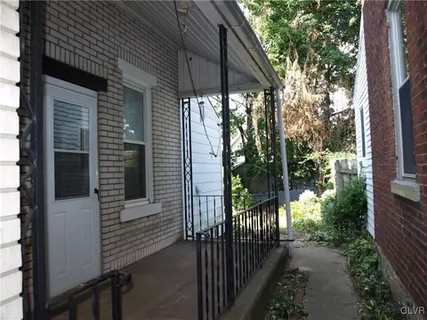 229 E Garrison St, Bethlehem, PA 18018 photo 8