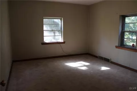 633 Macada Rd, Bethlehem, PA 18017 photo 15