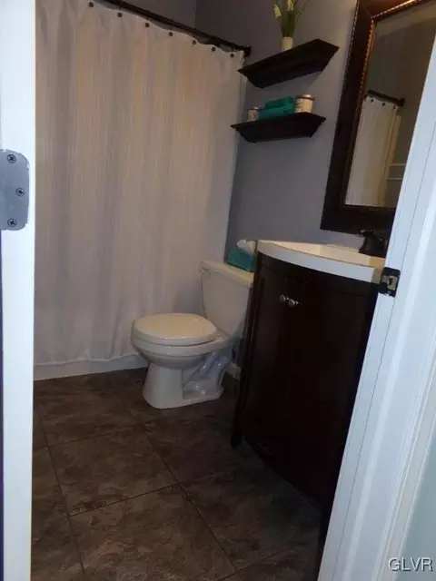 109 A St, Wind Gap, PA 18091 photo 20