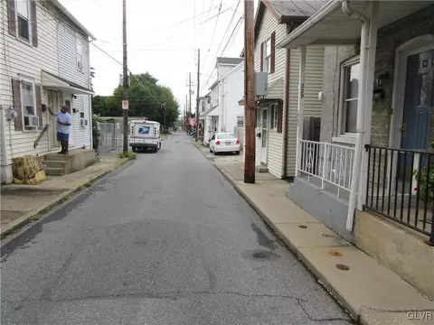 234 Raspberry St, Bethlehem, PA 18018 photo 4