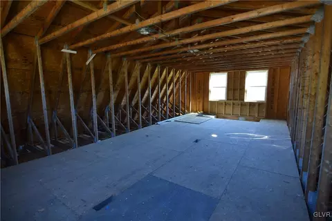 2303 W Best Rd, Bath, PA 18014 photo 21