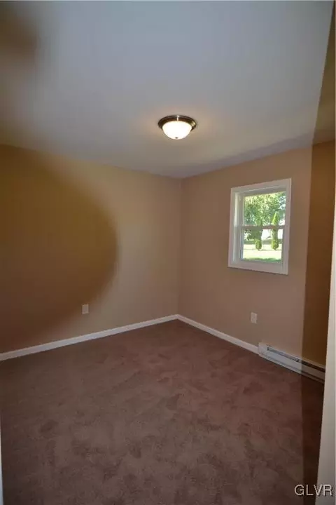 2303 W Best Rd, Bath, PA 18014 photo 15