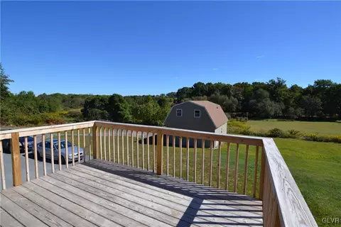 2303 W Best Rd, Bath, PA 18014 photo 10