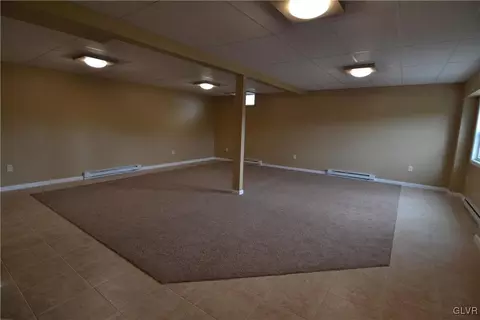 2303 W Best Rd, Bath, PA 18014 photo 26