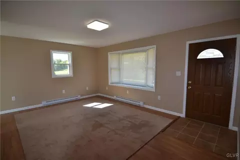 2303 W Best Rd, Bath, PA 18014 photo 12