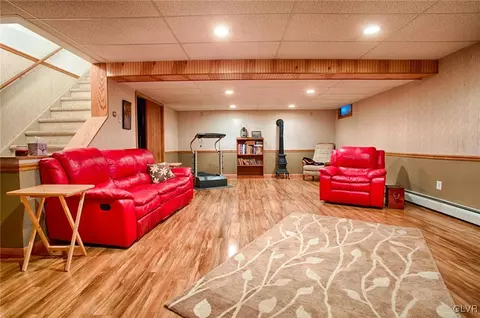 455 Bauer Rd, Bath, PA 18014 photo 16