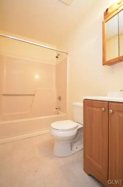 6306 Decker Rd, Saw Creek, PA 18324 photo 15