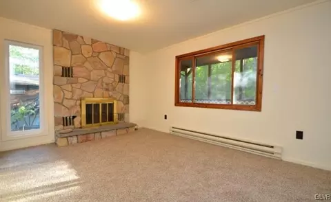 6306 Decker Rd, Saw Creek, PA 18324 photo 19