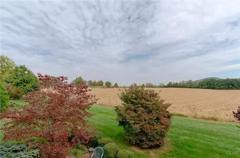 1027 Stone Stack Dr, Bethlehem, PA 18015 photo 20