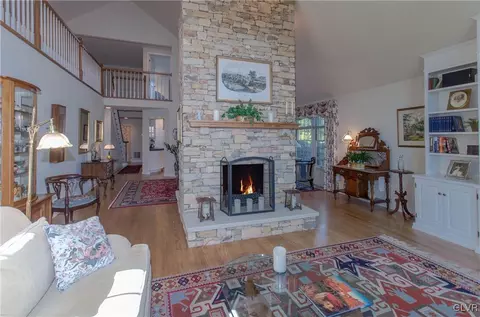 1027 Stone Stack Dr, Bethlehem, PA 18015 photo 6