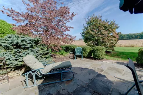1027 Stone Stack Dr, Bethlehem, PA 18015 photo 22