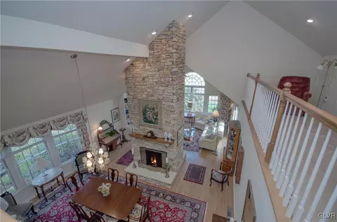 1027 Stone Stack Dr, Bethlehem, PA 18015 photo 11