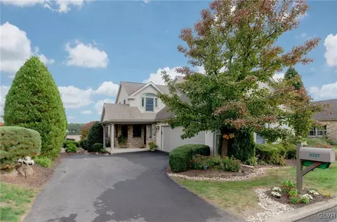 1027 Stone Stack Dr, Bethlehem, PA 18015 photo 1