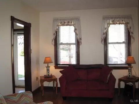 124 Grape St, Fullerton, PA 18052 photo 3