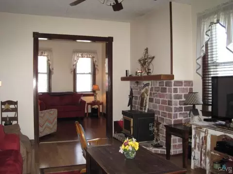 124 Grape St, Fullerton, PA 18052 photo 5