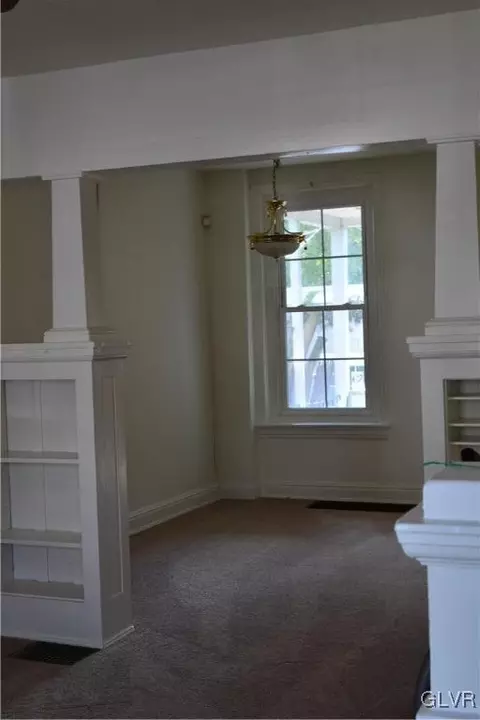 324 E Wall St, Bethlehem, PA 18018 photo 6