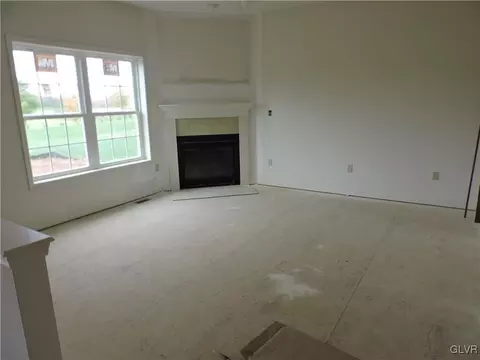 5309 Braddock Ct, Bethlehem, PA 18017 photo 7
