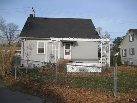 316 E Main St, Bath, PA 18014 photo 6