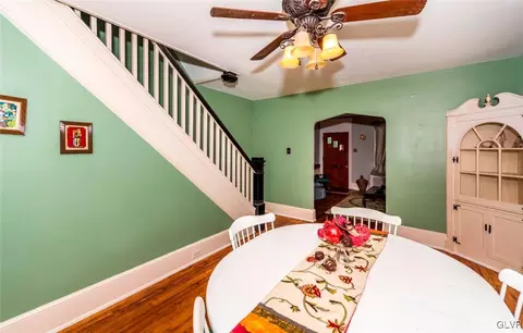 66 Cacoosing Ave, Sinking Spring, PA 19608 photo 5