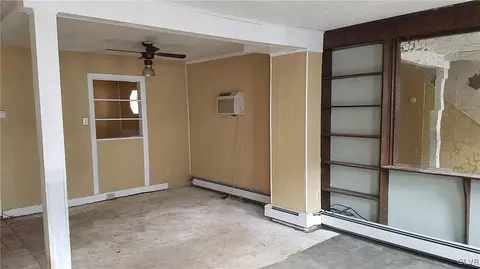 33 E Garrison St, Bethlehem, PA 18018 photo 2