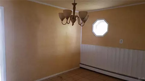 33 E Garrison St, Bethlehem, PA 18018 photo 6
