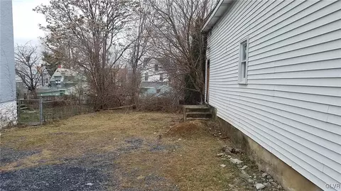 33 E Garrison St, Bethlehem, PA 18018 photo 14