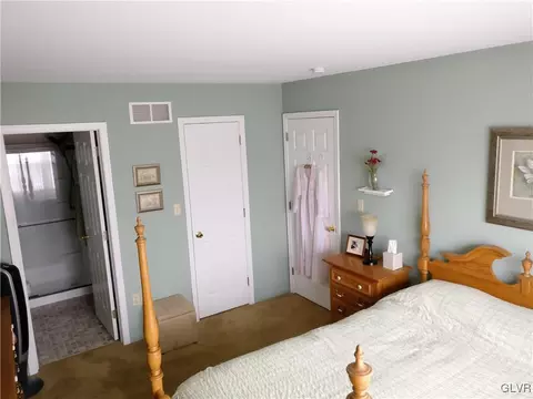 2242 Juniper Dr, Coplay, PA 18037 photo 15