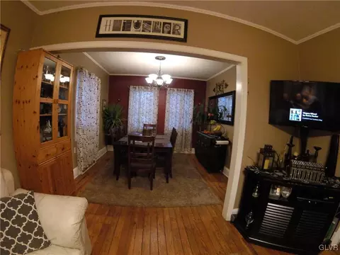 794 Washington Ave, Bethlehem, PA 18017 photo 5