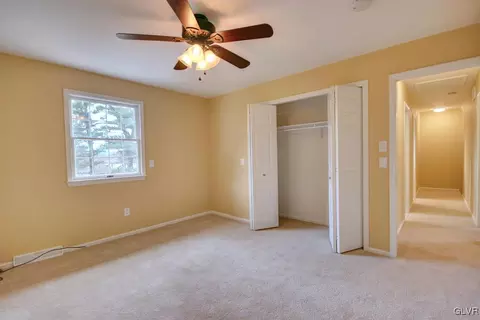 540 E Macada Rd, Bethlehem, PA 18017 photo 12