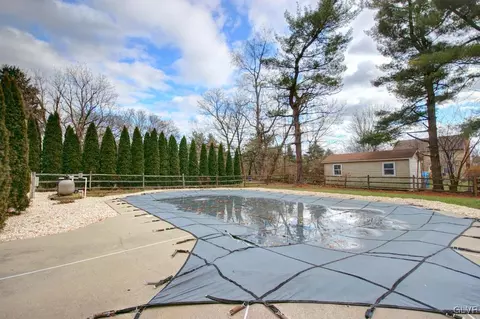 540 E Macada Rd, Bethlehem, PA 18017 photo 26