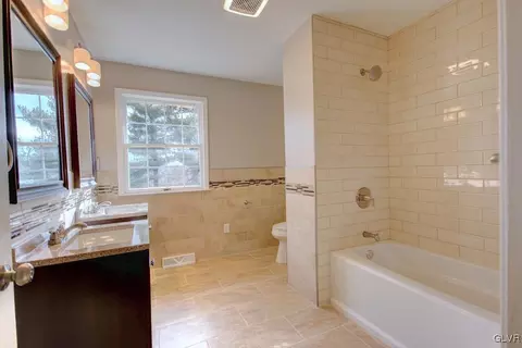 540 E Macada Rd, Bethlehem, PA 18017 photo 13