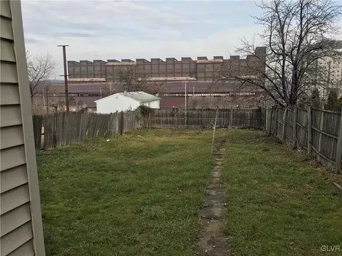 1161 E 3rd St, Bethlehem, PA 18015 photo 22