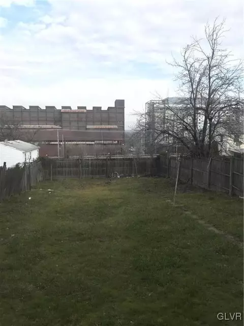 1161 E 3rd St, Bethlehem, PA 18015 photo 16