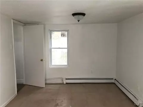 1161 E 3rd St, Bethlehem, PA 18015 photo 14