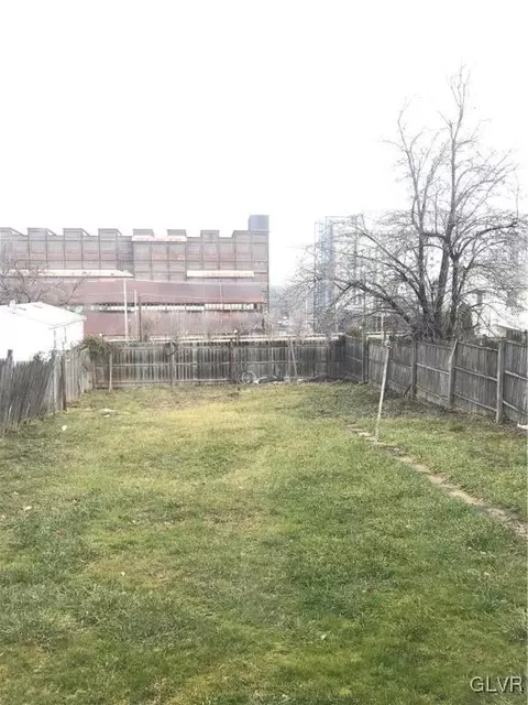 1161 E 3rd St, Bethlehem, PA 18015 photo 17