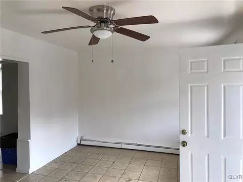 1161 E 3rd St, Bethlehem, PA 18015 photo 5