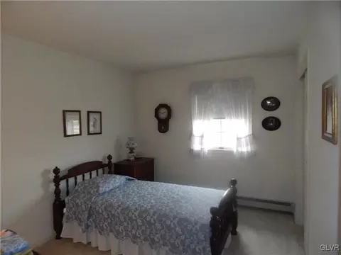 2449 Fox Rd, Bath, PA 18014 photo 19