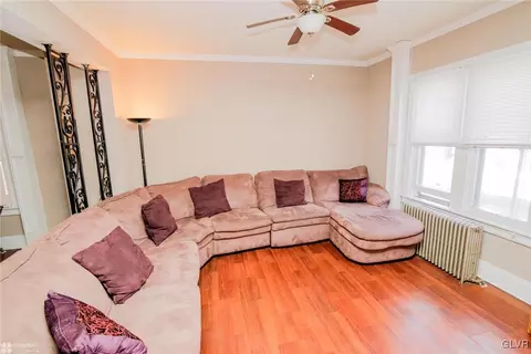 734 E 5th St, Bethlehem, PA 18015 photo 4
