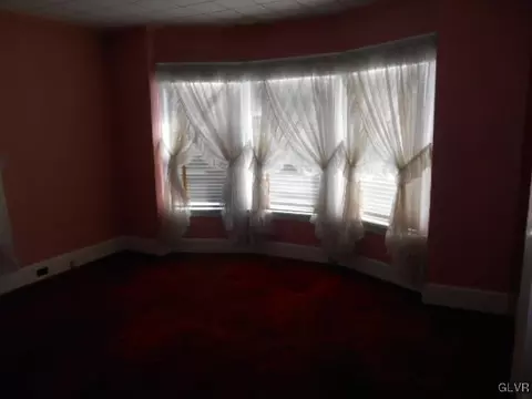 327 E Union Blvd St, Bethlehem, PA 18018 photo 14