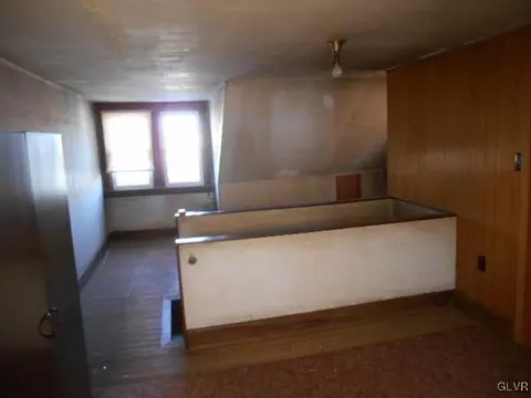 327 E Union Blvd St, Bethlehem, PA 18018 photo 24