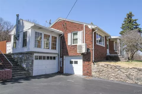 516 Spring Valley Rd, Reading, PA 19604 photo 22