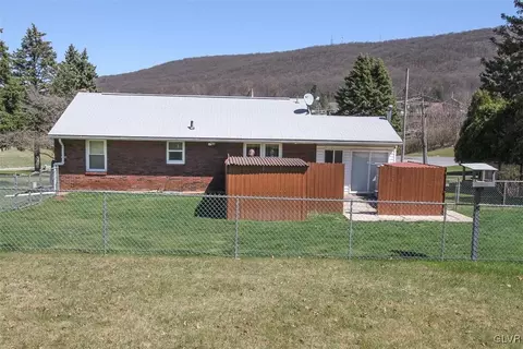 516 Spring Valley Rd, Reading, PA 19604 photo 25