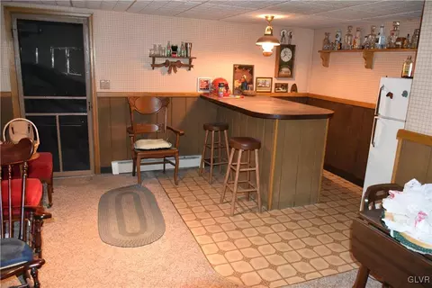 250 E 2nd St, Wind Gap, PA 18091 photo 11