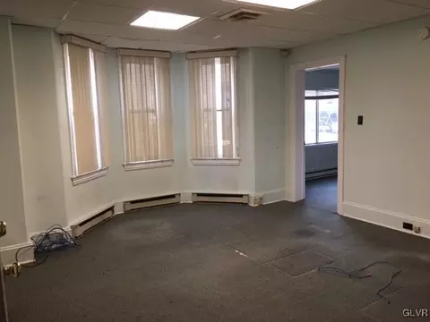 52 Union Blvd E, Bethlehem, PA 18018 photo 6