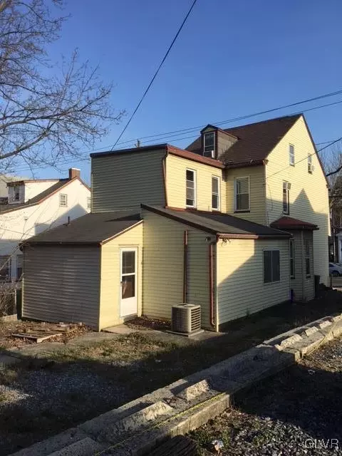 52 Union Blvd E, Bethlehem, PA 18018 photo 3