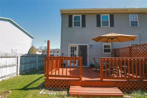 512 Old Forge Dr, Bath, PA 18014 photo 26