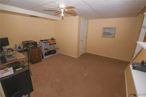 512 Old Forge Dr, Bath, PA 18014 photo 23